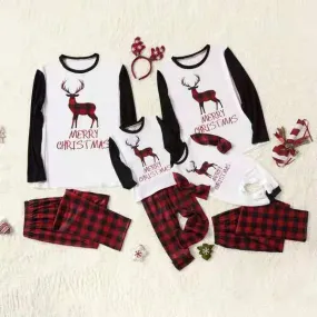 ' Merry Christmas ' Reindeer Plaid Design Family Matching Pajamas Set